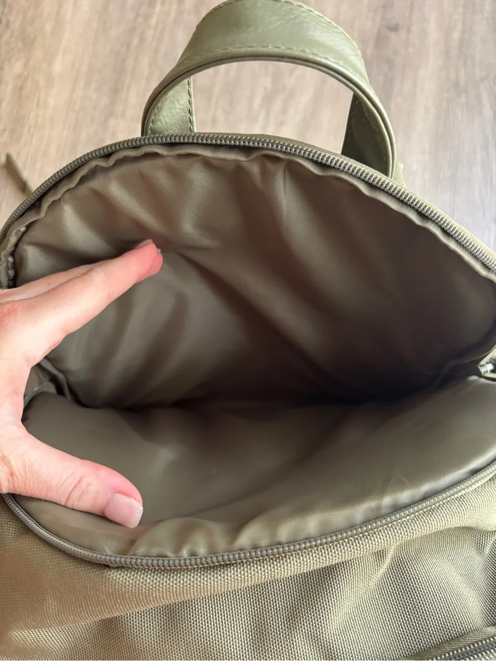 N/A durable olive